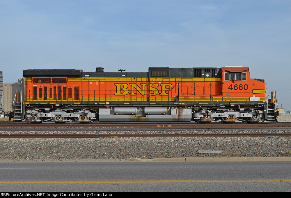 BNSF 4660